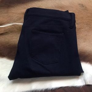 J. Crew • The Gigi Pants • Navy • Size 6